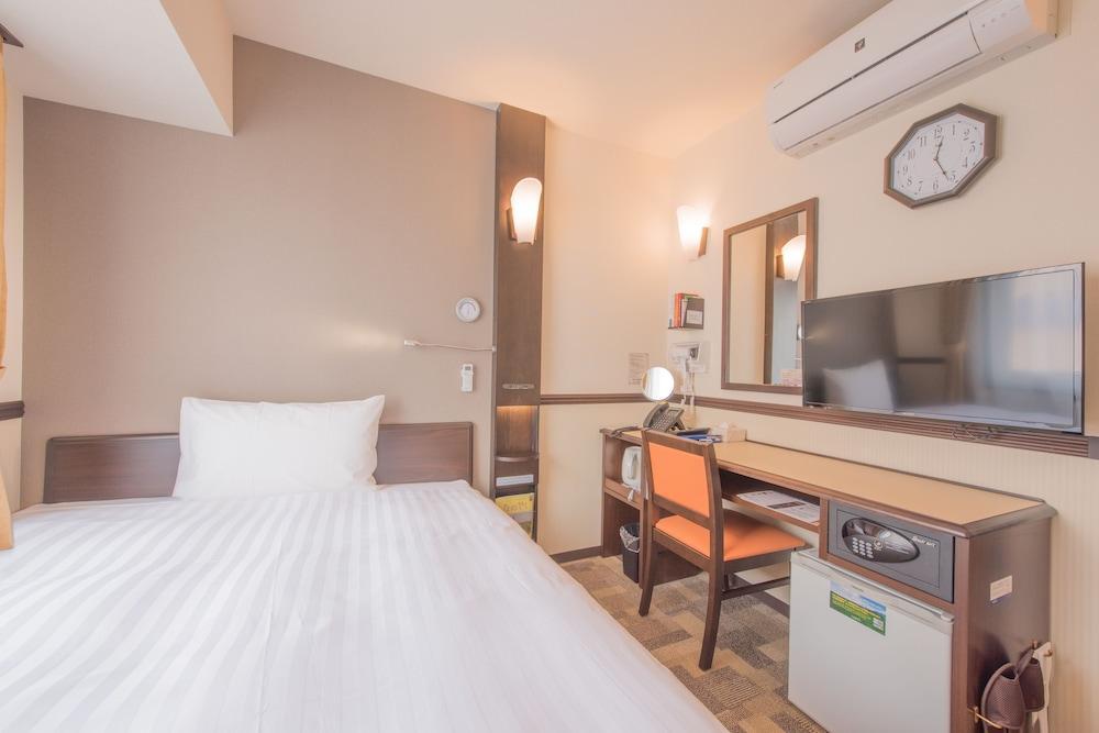 Toyoko Inn Toyama-Eki Shinkansen-Guchi No.2 Bagian luar foto